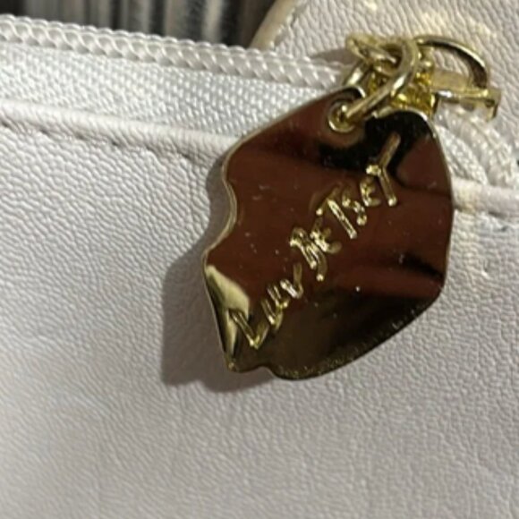 Betsey Johnson Rabbit Bunny Wristlet Pouch Travel Cosmetic Bag EUC - Picture 4 of 7